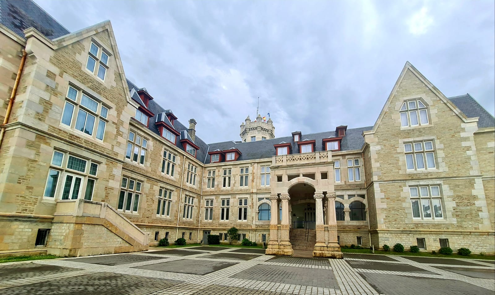 Palacio de La Magdalena